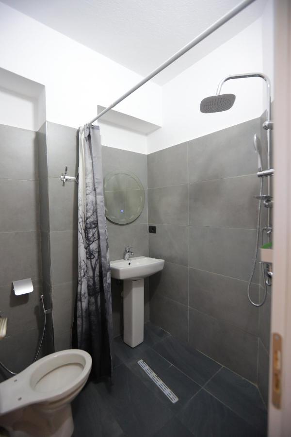 Guest house D1 & 4*